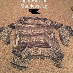 Blue and white patterned kimono